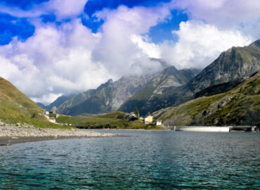 Dal lago di Malciaussia verso il lago Nero