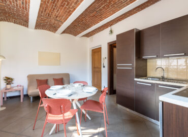 CAMELIA-APPARTAMENTO AEROPORTO TORINO CASELLE-CASA VACANZA -LOCAZIONI BREVI